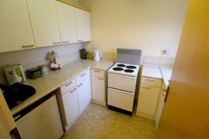 Kitchen- click for photo gallery